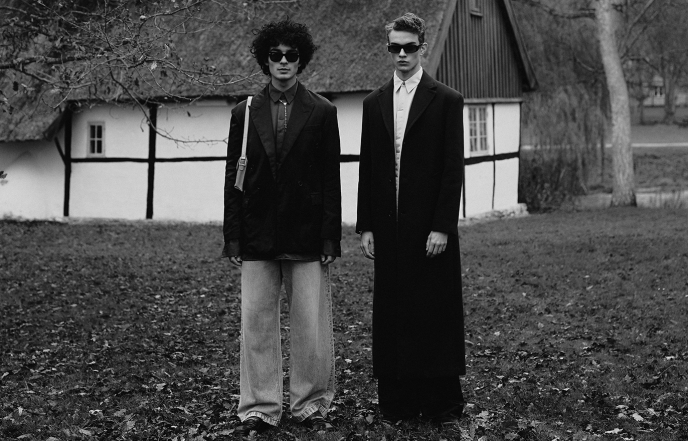 Emilia KR Large Thumbnail