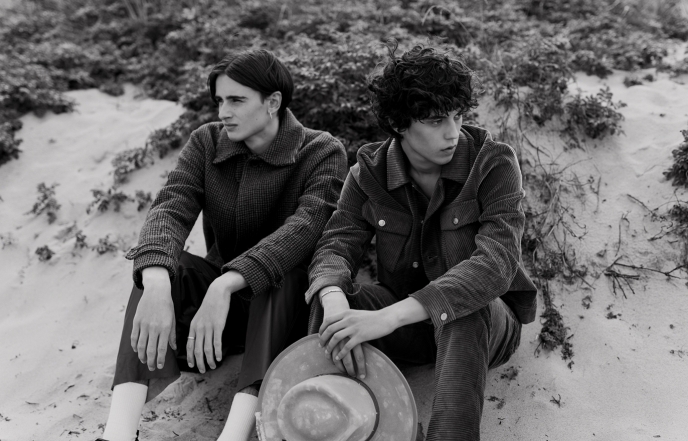 Web_Large_Thumbnail_2boys_Emilia