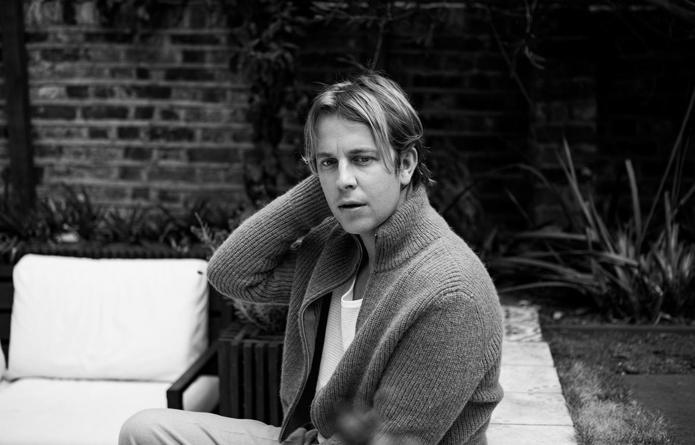 Web Large Thumbnail Tom Odell