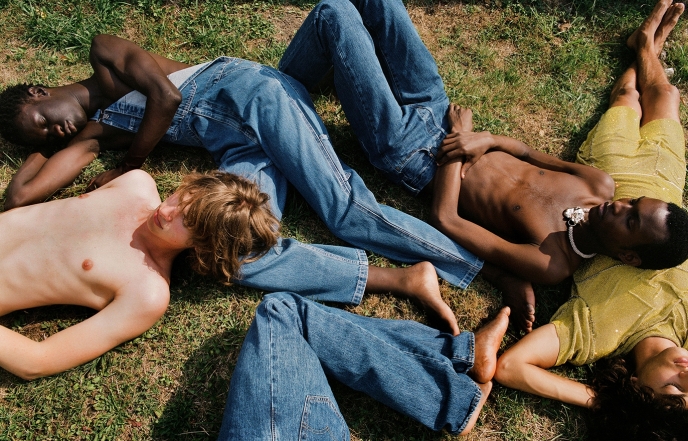 Web Large Thumbnail Laura