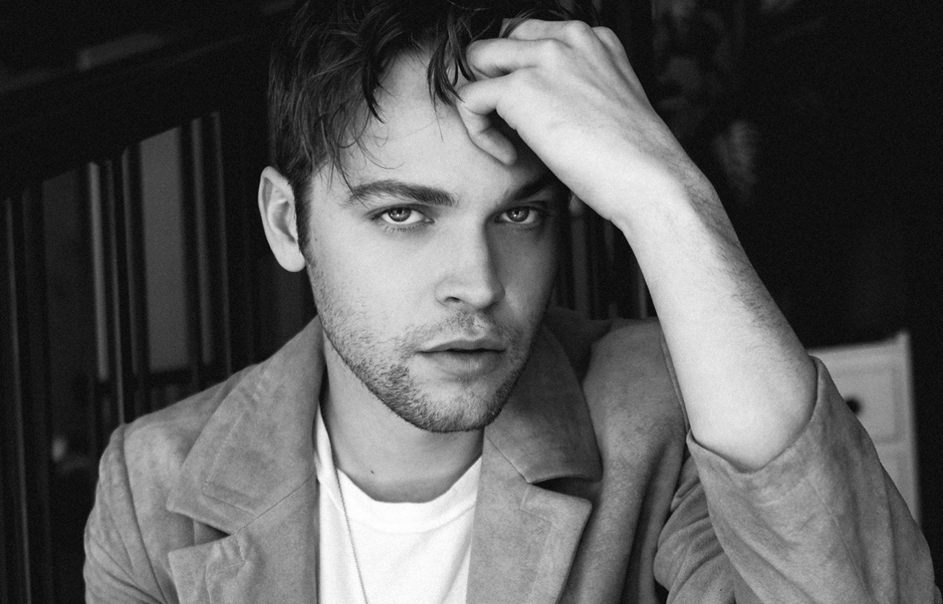 Large_Alexander Calvert