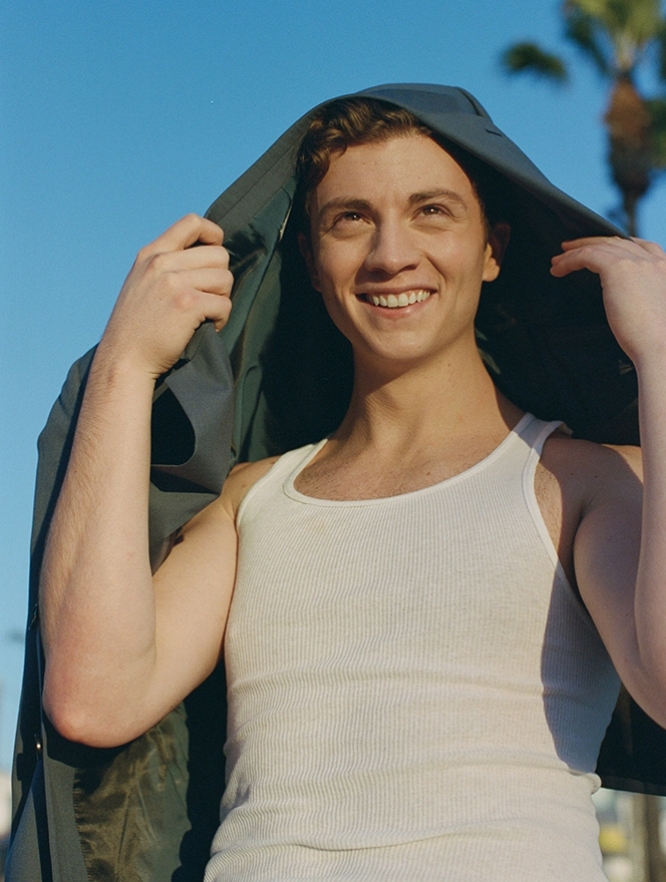 Richard_Ellis_Small_Thumbnail